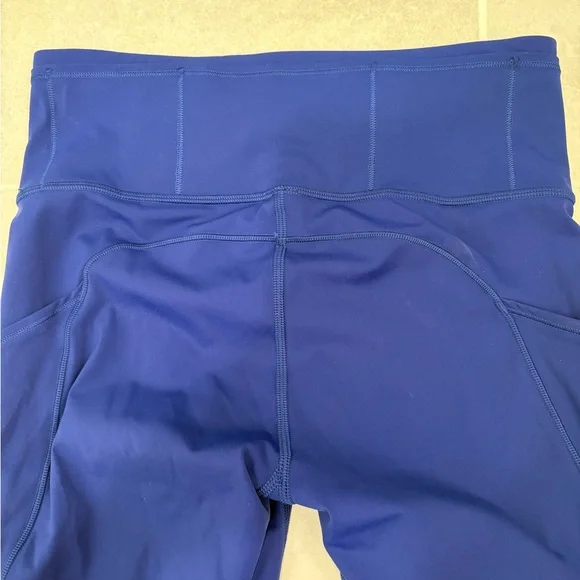 Lululemon Fast and Free Crop II Leggings Nulux 19’’ in Psychic Blue Size 6 - Picture 14 of 14